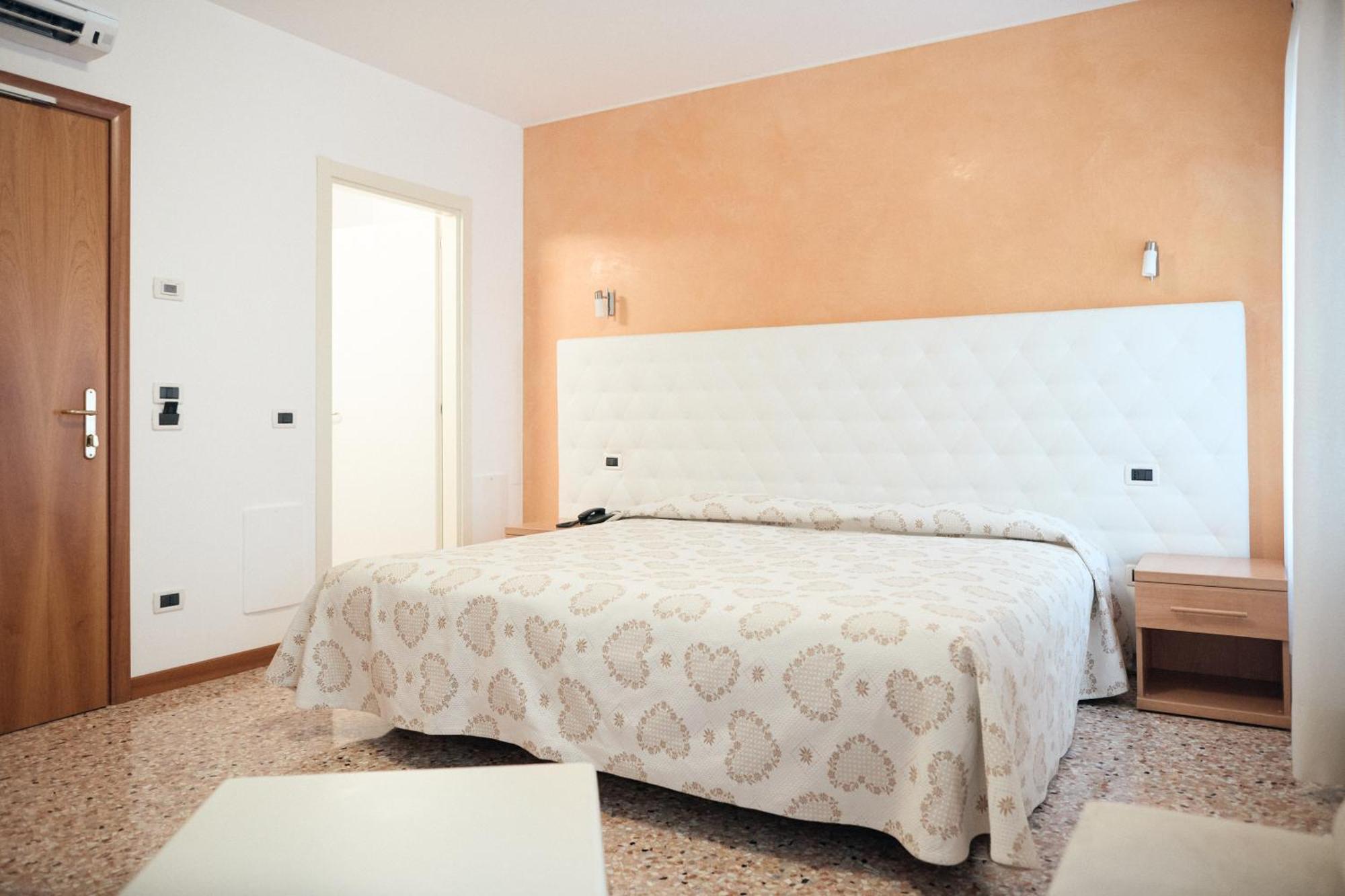 Hotel Roma Τσιταντέλα Εξωτερικό φωτογραφία