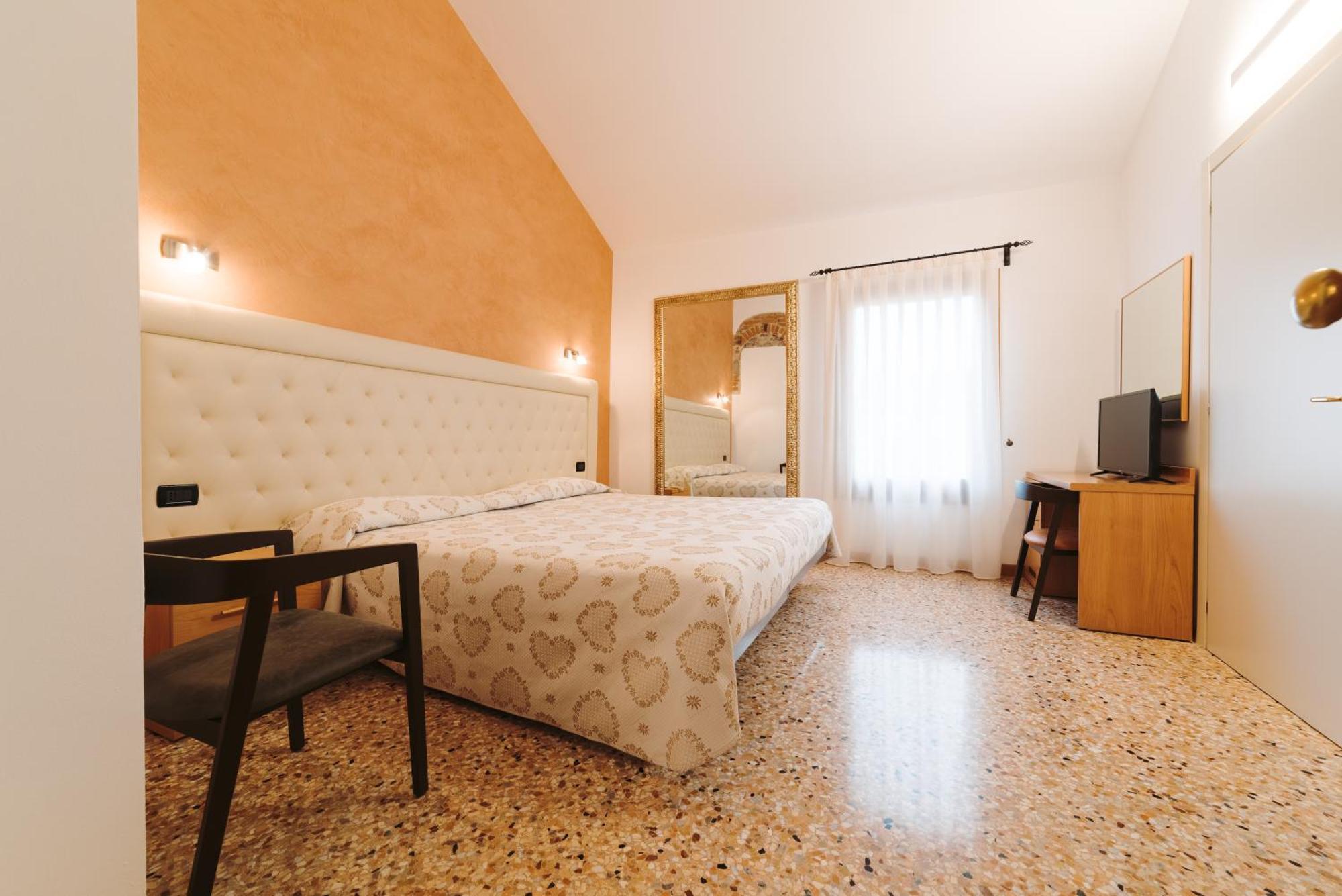 Hotel Roma Τσιταντέλα Εξωτερικό φωτογραφία